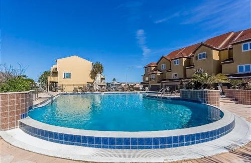 Villa Segunda Apartment | Regency Cabanas H4
