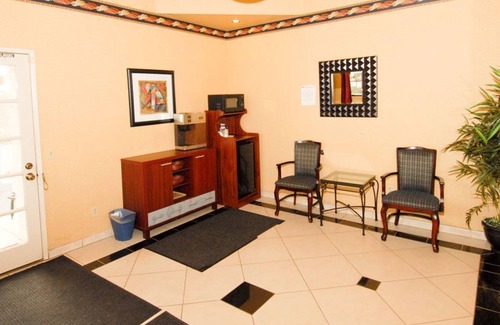Moreno Valley Hotel | Regency Inn And Suites