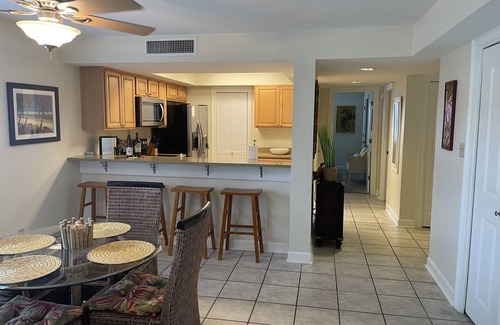 Pensacola Beach Condo | Regency Towers #208W, beach chairs, umbrellas, new leather couches!