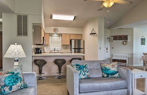 Plantations East Condo | Rehoboth/Lewes/Dewey Condo w/Porch - 15 Mins From Beach!