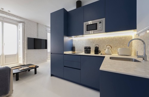 Embajadores Apartment | Reina Sofia Center