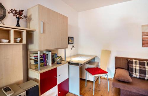 Ladebow Apartment | Reinhards Ferienwohnung
