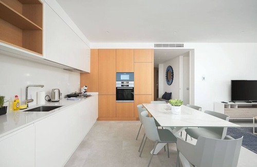 Ameijeira Apartment | ReiRica Luxury 2 bedrooms Near Beach and Old Town