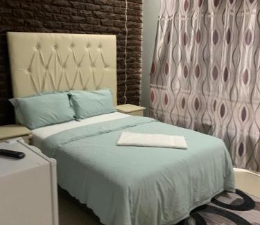 Mahikeng House | Reitz Guest House