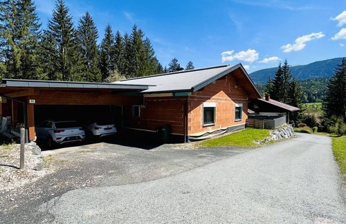 Lake Pressegger Apartment | Reizender Bungalow - mit 120qm - in Ruhiger Lage