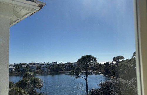 Sunnyside Condo | Rejuvenation at a Beach Village by the Sea
