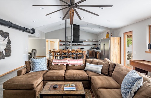 Sundown Ranch Estates House | Relax and Play in The Ultimate Scottsdale Retreat