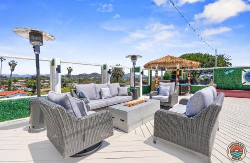 San Carlos House | Relax and Play-Pool, Spa, Views plus Guest House!