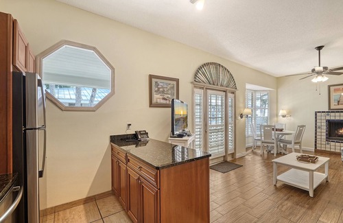 Whitney Beach Cottage | Relax and Recharge in this 1BR Cottage