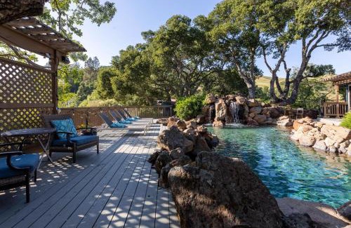 Lafayette House | Relax and Rejuvenate- Lafayette Treehouse with Cave Spa, Waterfall, and Incredible Views