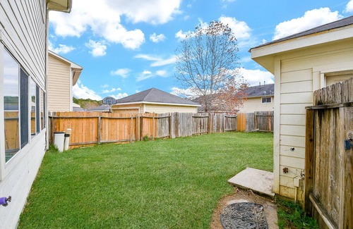 Conroe House | Relax and Unwind at Our 7BR Oasis!