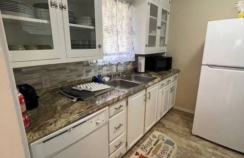 Pueblo House | Relax and Unwind at Sage House