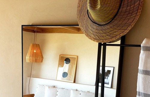 Montauk Hotel | Relax and Unwind! Free Parking & Breakfast, Outdoor Pool, Beach Access