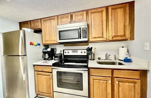 Long Bay Extension Condo | Relax and unwind in our spacious oceanfront condo sleeps 4 indoor/outdoor pools hot tubs 508