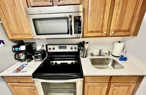 Long Bay Extension Condo | Relax and unwind in our spacious oceanfront condo sleeps 4 indoor/outdoor pools hot tubs 508