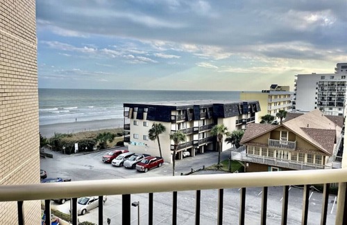 Long Bay Extension Condo | Relax and unwind in our spacious oceanfront condo sleeps 4 indoor/outdoor pools hot tubs 508