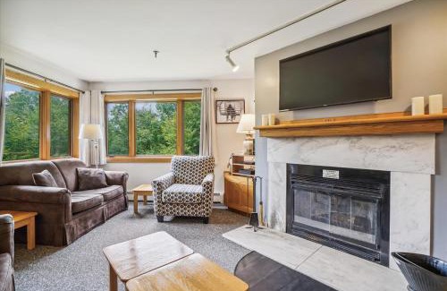 Central Vermont- Killington House | Relax at Highridge B16B Mountain View Condo with Fireplace, Sauna & Resort Perks