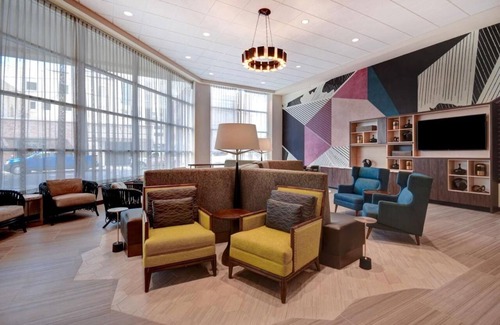 Downtown Tucson Hotel | Relax & Enjoy! Pool, Kitchen, Free Breakfast, and Parking for Your Comfort!
