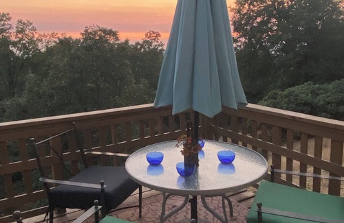 Badger House | Relax here year round while enjoying the peaceful sunrises and golden sunsets