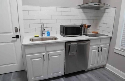 Grayson House | Relax I quiet bliss! Three bedrooms near Sugarloaf Mills/Stone Mountain park
