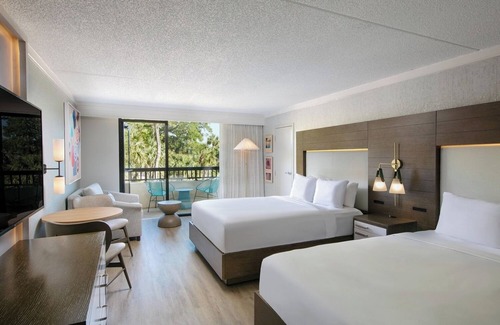 Shipyard Plantation Hotel | Relax in 2 Units w/Balcony & Pool, Close to Hilton Head's Beautiful Beach!