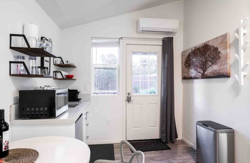 San Jose House | Relax in a Quaint Private and Cozy Guest House
