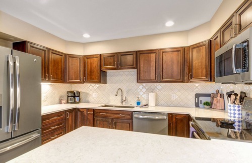Warrior's Mark Condo | Relax in Breckenridge! Condo convenient to Skiing! Close to Downtown!