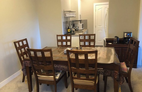 Regional District of Nanaimo House | Relax in hot tub after walk in ocean side park