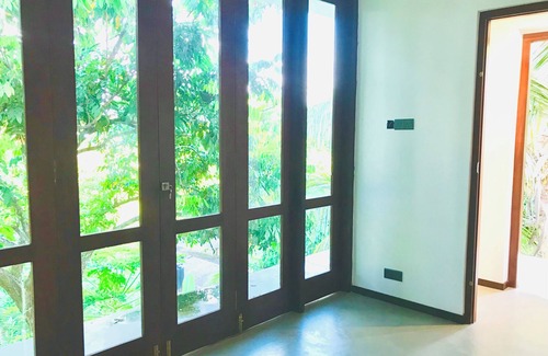 Thiranagama Apartment | Relax in nature at 'Mount Heaven Araliya'Comfort, privacy, and calm await!