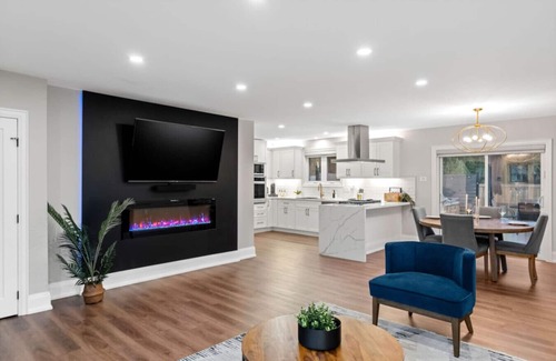 Niagara Falls House | Relax in Nature| SwimSpa + Fire Pit| Niagara Falls