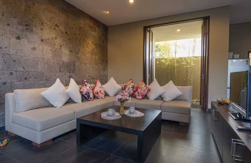 Bukit Villa | Relax in Romantic Secluded Private Villa