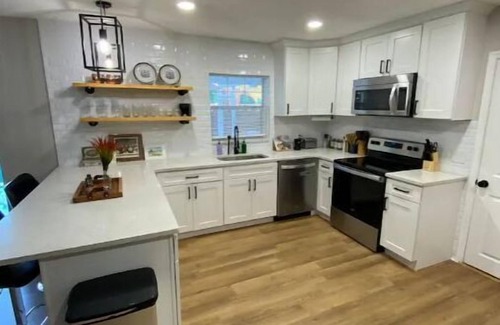 Bearss Plaza House | Relax in Style at Our 3BR/2BA Retreat with Private Pool|Game Room|Fire Pit|Yoga