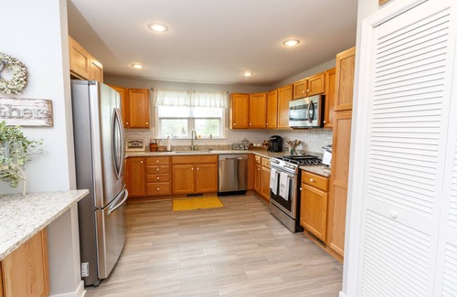 Stanardsville Other | Relax in the beautiful South River Valley just minutes from wineries,
