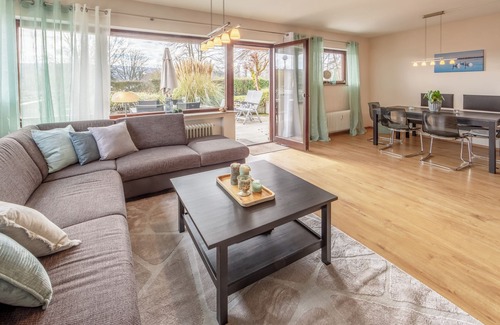 Gaienhofen Apartment | Relax in the “Haus am See” apartment - your retreat in Gaienhofen!