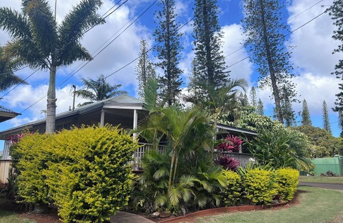 Lanai City House | Relax In The Heart of Lana'i