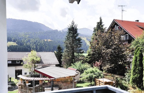 Oberstaufen Apartment | Relax in the modern Hochsiedelblick vacation home in Oberstaufen