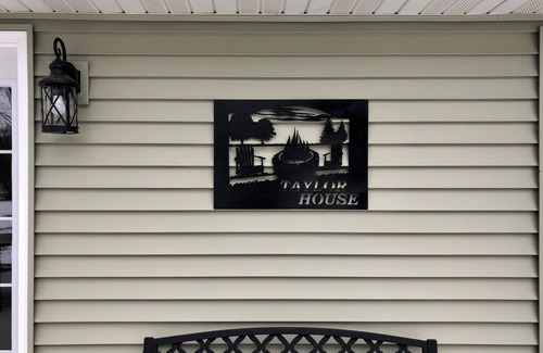 King House | Relax in Waupaca and the Chain O Lakes.