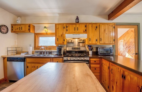 Rangeley House | Relax-Inn - Enjoy this peaceful property along Mingo Loop