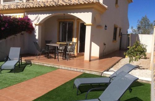 Pinar de Campoverde House | Relax Inn