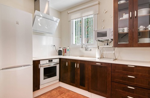 Llauri Villa | Relax Natural: Private Pool, BBQ & A/C — 15 minutes from Cullera