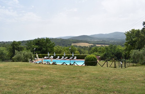 San Macario In Monte House | Relax Nella Jacuzzi in Toscana