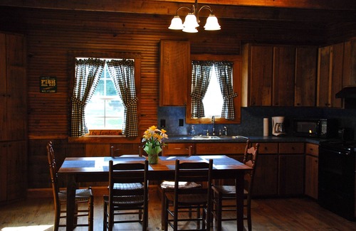 Pierre Part Cabin | Relax on the Bayou in our 'Little Cajun' Cabin