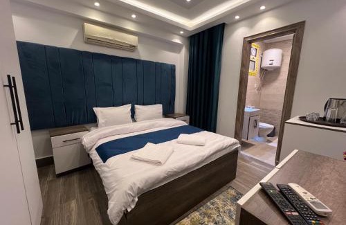 Giza Hotel | Relax pyramids view