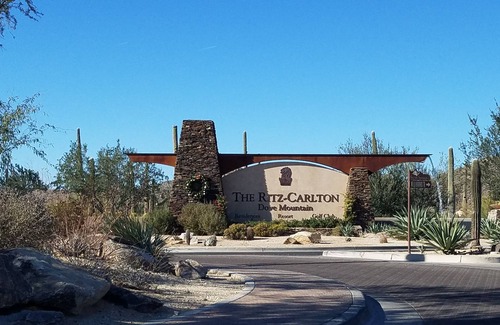 Dove Mountain House | Relax & Refresh in Dove Mountain