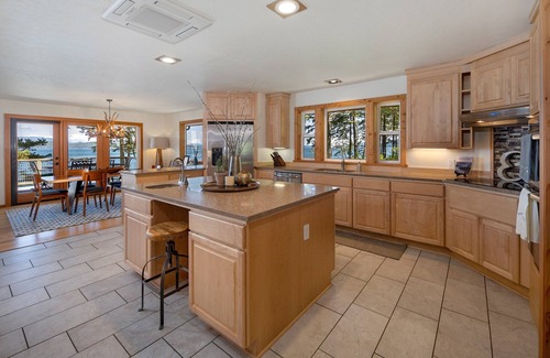 Friday Harbor House | Relax & Restore | Oceanfront Escape with Sauna & Endless Views