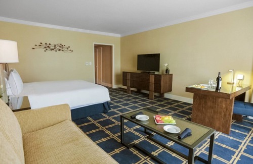 Sunnyvale West Hotel | Relax & Stay Central | The Grand Hotel El Camino Real