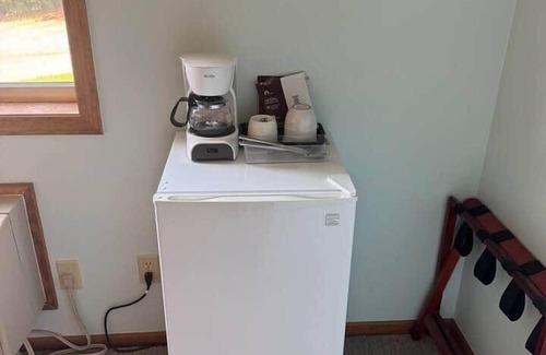 Kewadin Condo | Relax & Unwind | Overlooks Hole 8 + Torch Lake