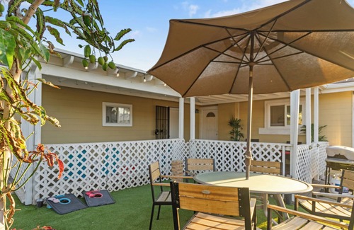 Paradise Hills Apartment | Relax & Unwind - Cozy 1 BR w/Room for 5 Guests