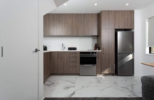 Christchurch City Centre Apartment | Relax Unwind Super Fast Internet