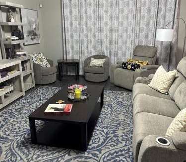 Boerne House | Relax with Spacious Modern Simplicity